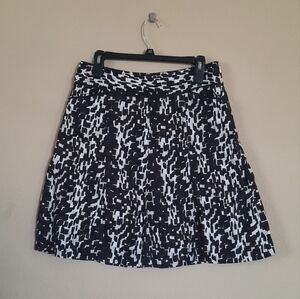 Ann Taylor A-line Pattern Twirl Skirt With Pockets